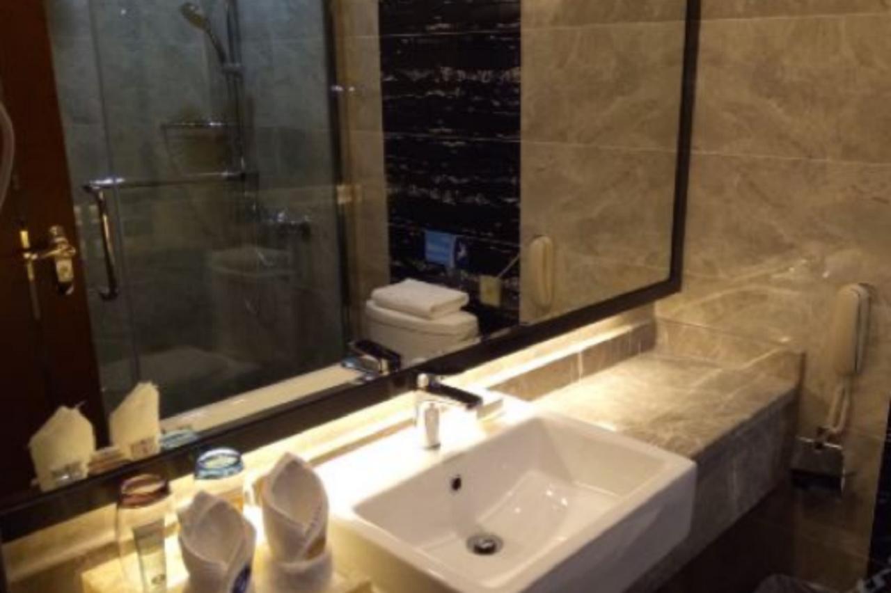 Guangxi Hawaii International Hotel Nanning Extérieur photo